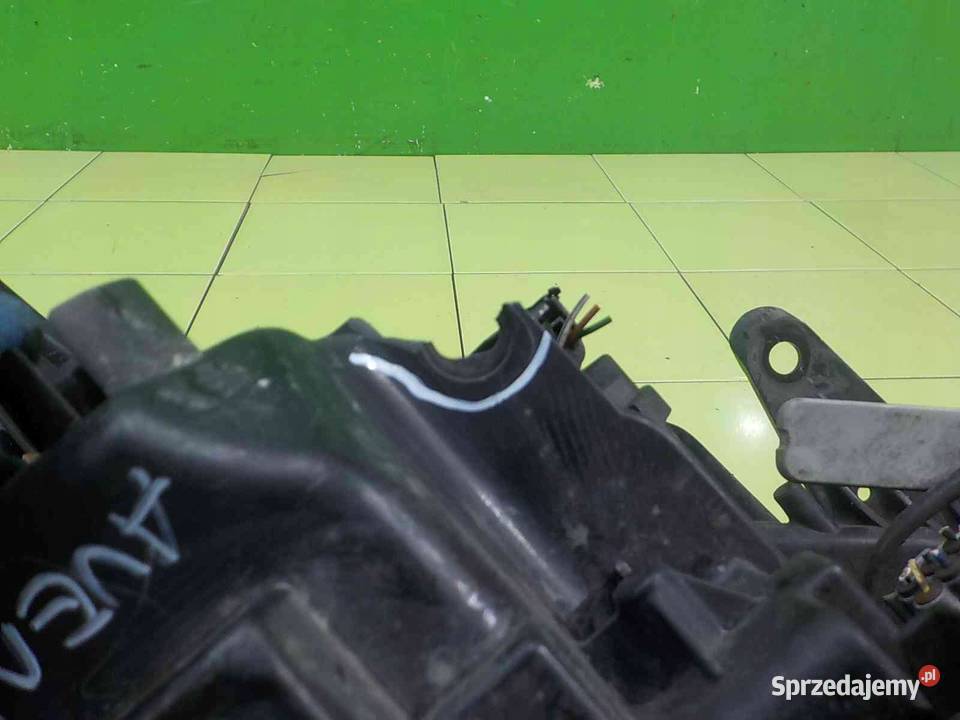 TOYOTA AVENSIS T27 T29 III LIFT II 17r lampa osobowe Suków