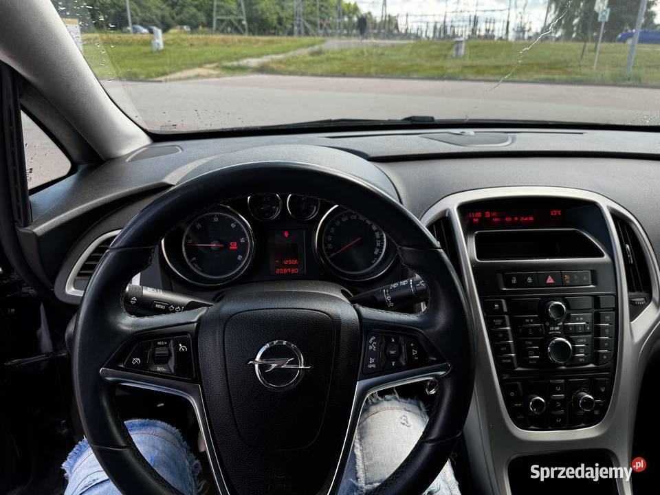 Opel Astra 17 kombi zadbany 125KM