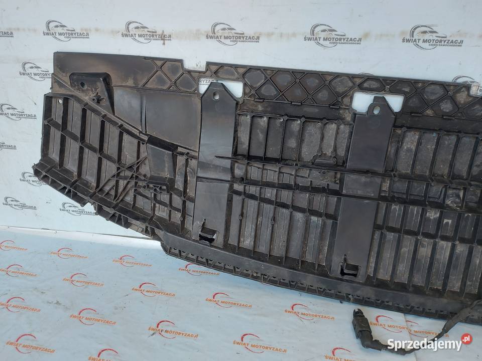 AUDI Q3 I 13r osłona pod zderzak 8U0807233C Kielce