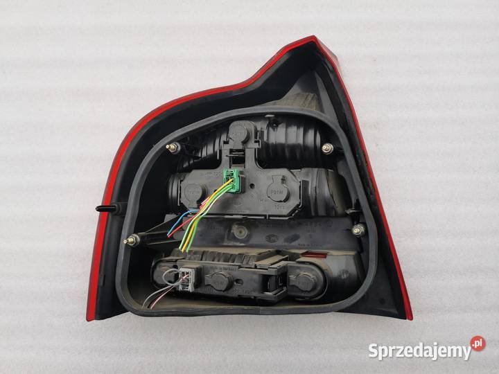 Lampa Prawy Tył Tylna Prawa Volvo S80 HELLA Części Wyszków sprzedam