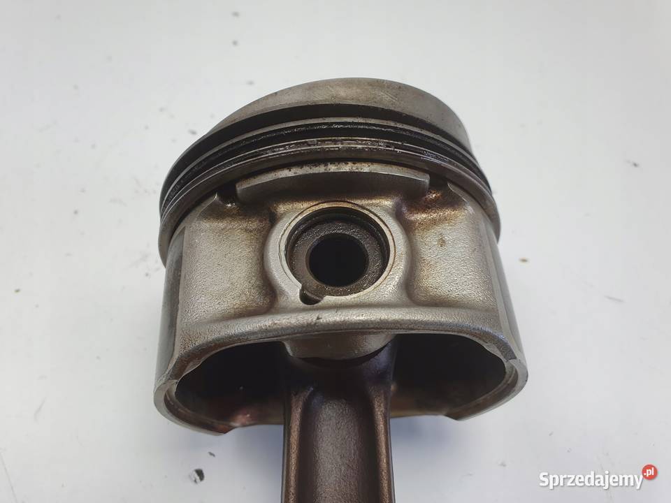 VW Golf IV 28 VR6 AUE TŁOK KORBOWÓD osobowe lubelskie