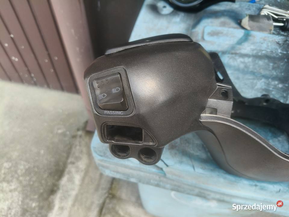Piaggio x8 Xevo obudowa kierownicy Dębica