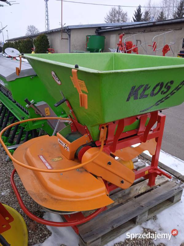 Rozsiewacz wapna KŁOS Proszówka