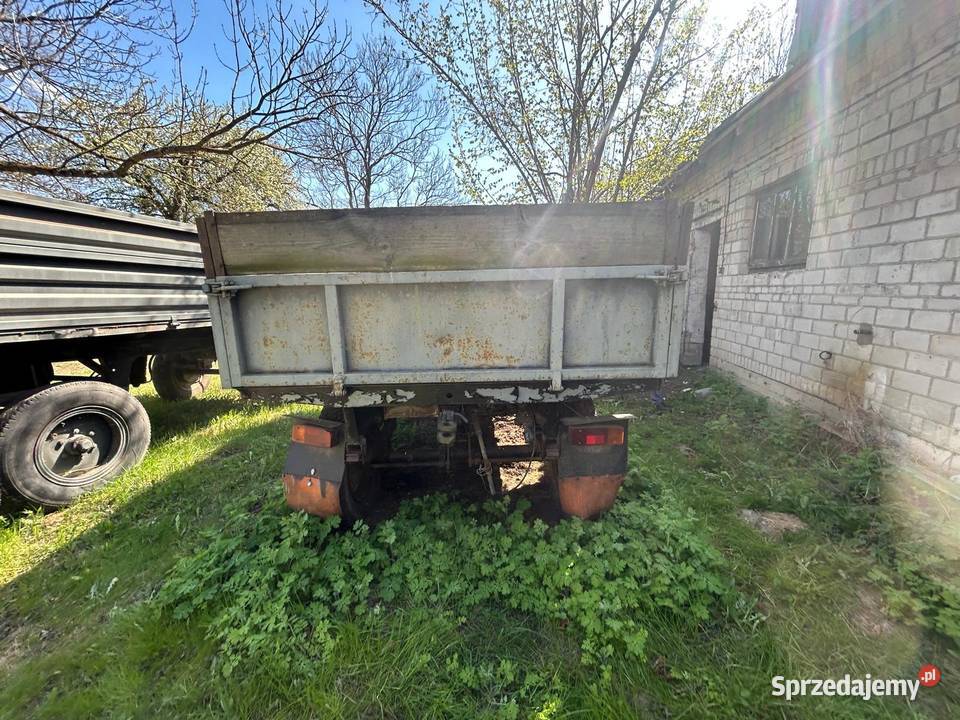 Przyczepa rolnicza 2osiowa bez wywrotu nieuszkodzony Mienia sprzedam
