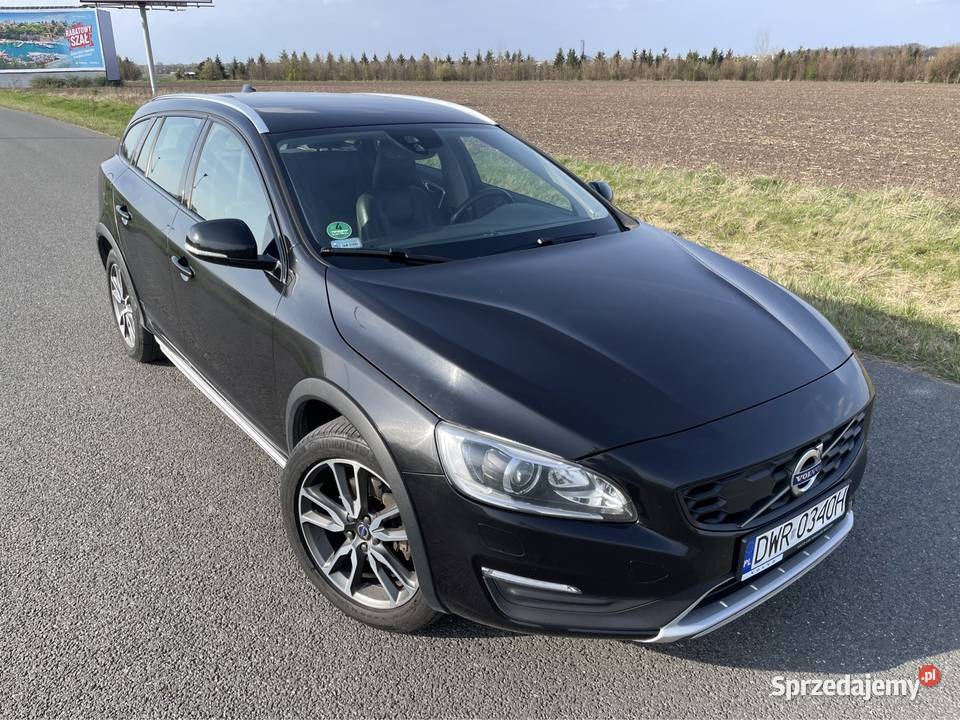 Volvo V60 Cross Country Wrocław