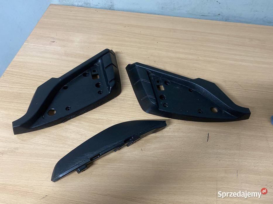 Piaggio MP3 Osłony panel podłogi prawy Lewy Poznań