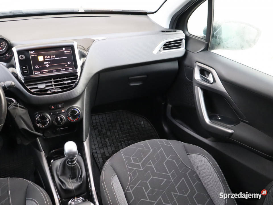 Peugeot 2008 12 PureTech centralny zamek śląskie Katowice