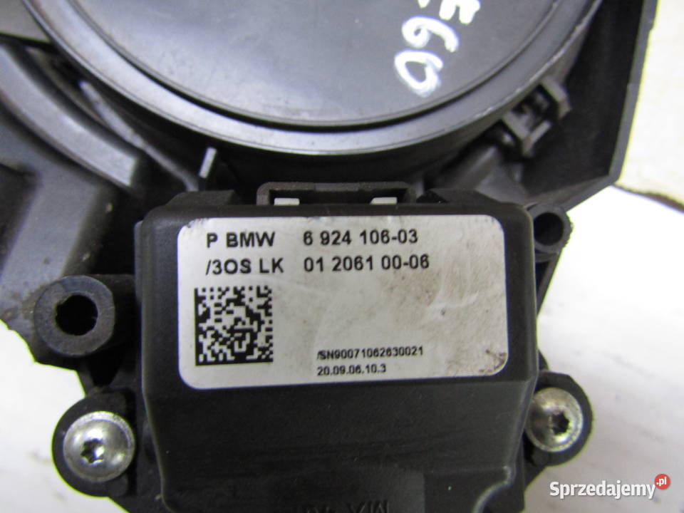 PRZEŁĄCZNIK POD KIEROWNICĘ BMW 5 E60 6951349 Rok produkcji 2006 Mysłaków
