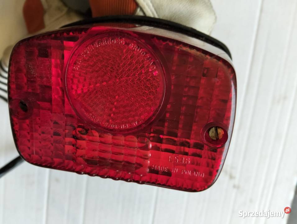 wsk lampa tył oryginał nigdy nie była montowana Belno