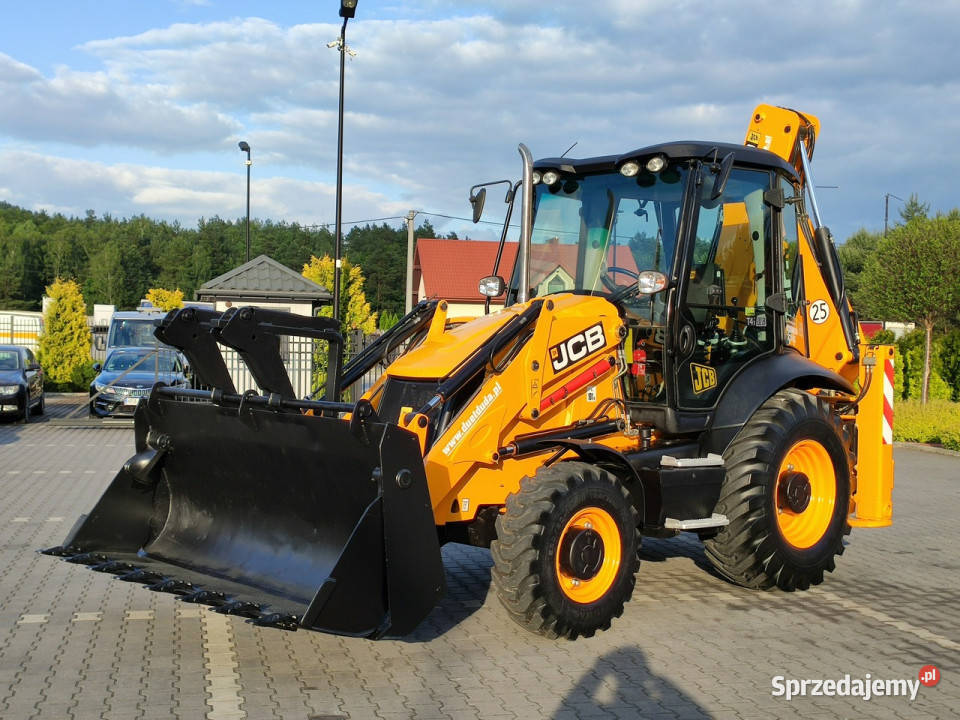 standardowa JCB 3CX Szybkozłącze Tył Zadbana Widełki sprzedam