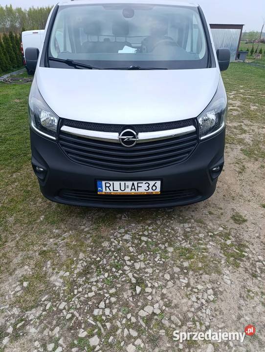 Opel Vivaro Łukawiec