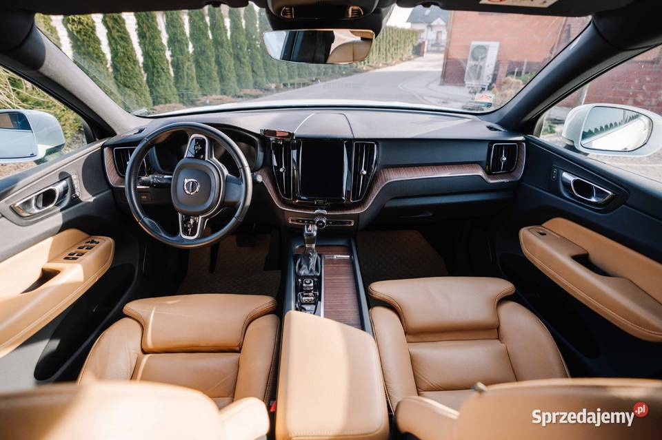 Volvo XC 60 D4 AWD Inscription 205KM Żdżary sprzedam