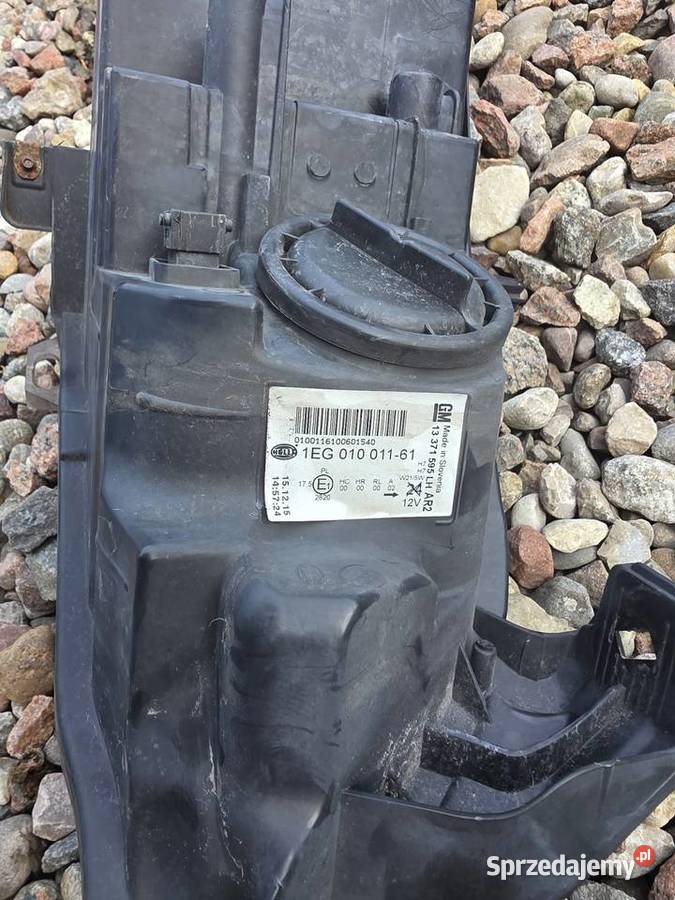 Lewa lampa Opel Astra Lipusz