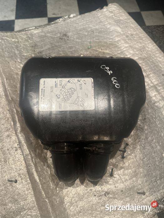Airbox Filtr Powietrza Honda CBR 600F 600 F M988 Poznań