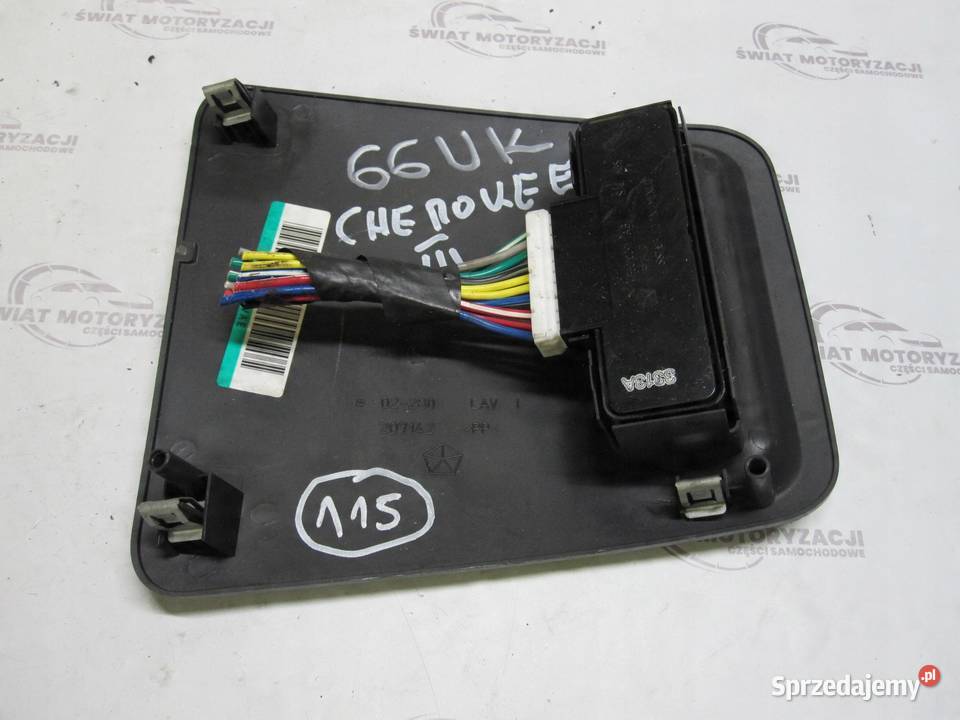 JEEP CHEROKEE KJ III 28 CRD 04r Przełącznik szyb osobowe