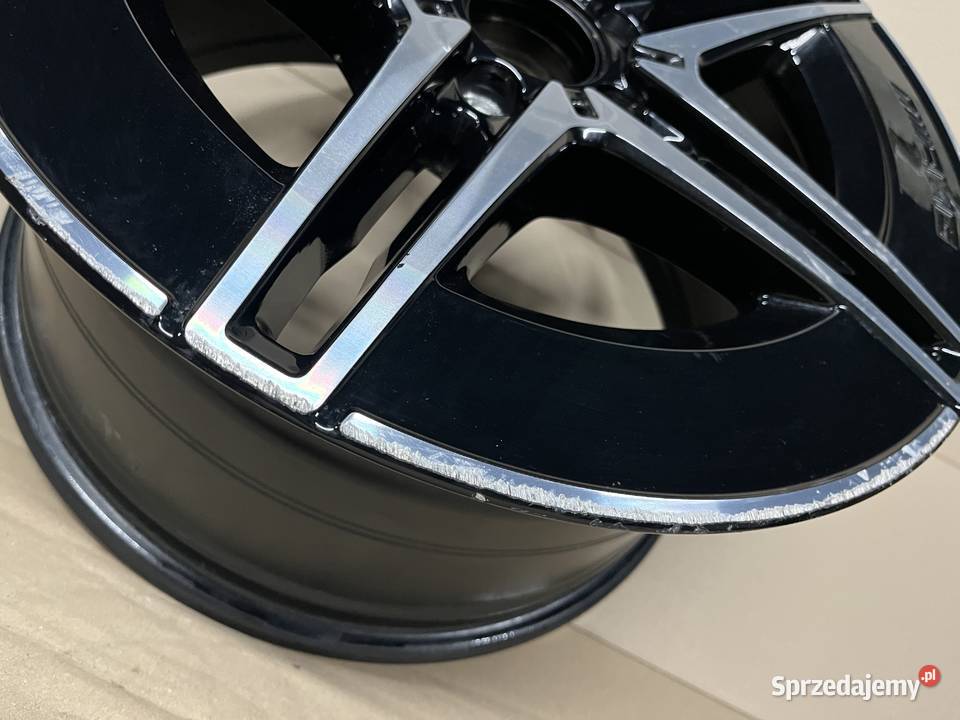 Felga pojedyncza AMG Mercedes CKlasa W206 9Jx18