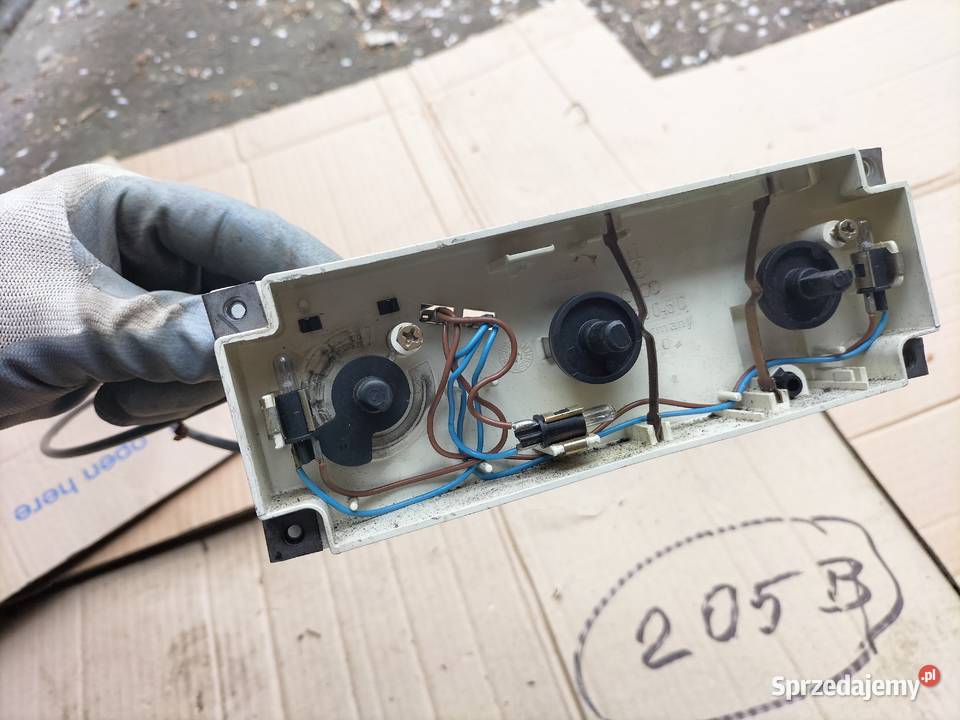 AUDI 80 B3 80B3 PANELU NAWIEWU LINKI Panele sterowania, przełączniki Kamień-Kolonia