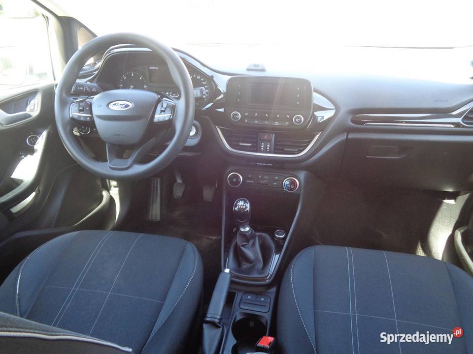 Ford Fiesta 15 d radio Dolna Grupa