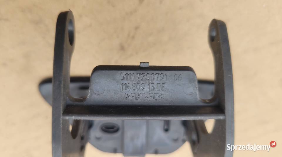 BMW 5 F10 F11 ZAŚLEPKA LAMPY SPRYSKIWACZA LEWA