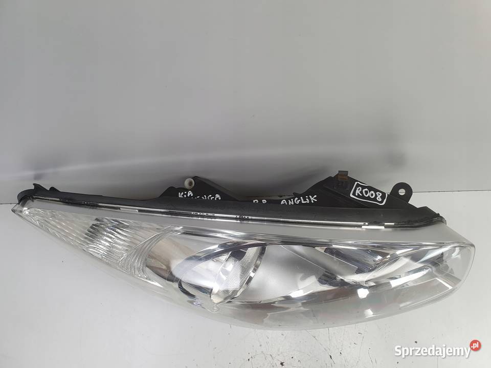 LAMPA PRAWA Kia Venga PRZEDNIA prawy przód Rudka