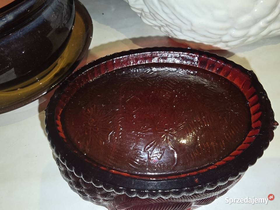 Łabędź rubinowy bomboniera szkło Sosnowiec