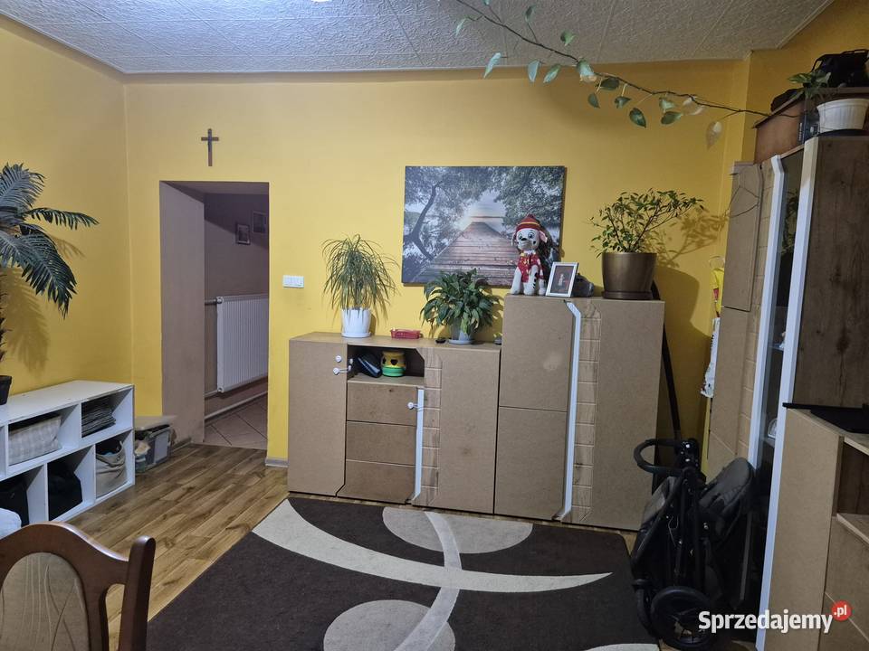 Sprzedam mieszkanie garaż