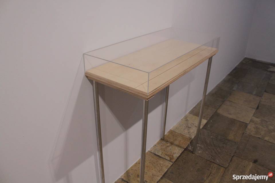 Meble na wymiar gabloty ekspozycyjne MDF sklejka Gdów