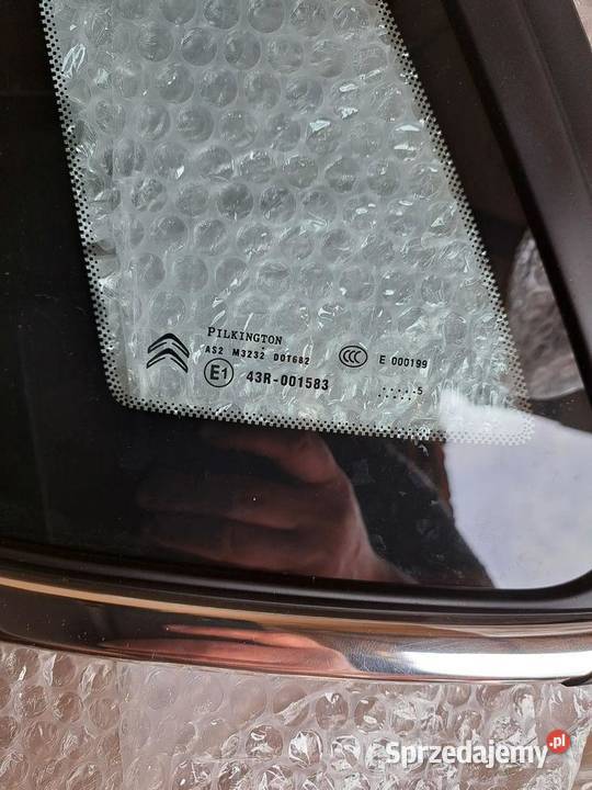 Szyba lewa Tylna tył CitroEn C4 II B7 9803167680