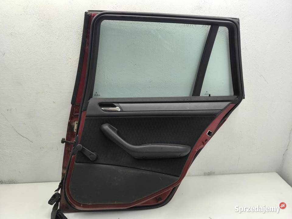 DRZWI PRAWY TYŁ BMW E46 19 TOURING osobowe sprzedam