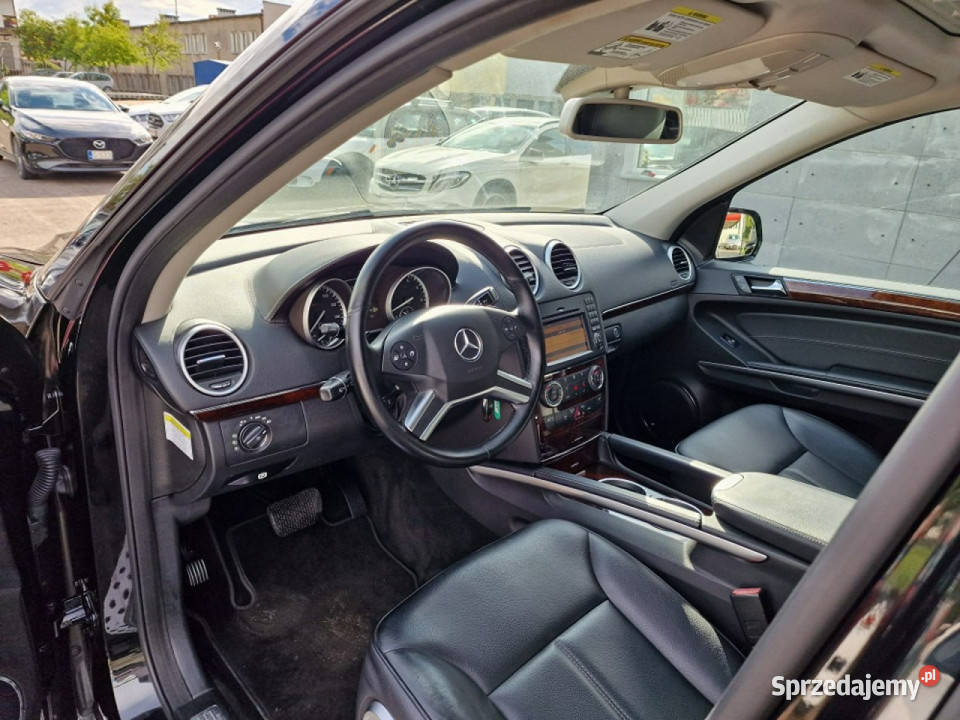 Mercedes GL 450 47 V8 Benzyna 340 4x4 Klima wielofunkcyjna kierownica pomorskie