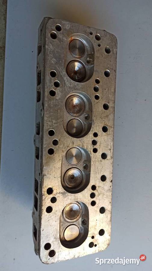 Głowica silnika Wołga UAZ osobowe Góra Kalwaria