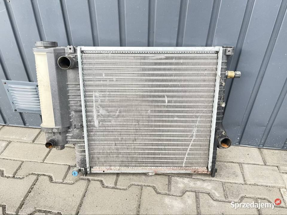 Chłodnica BMW e36 e34 r4 r6 m52 m50 m43 Chełm