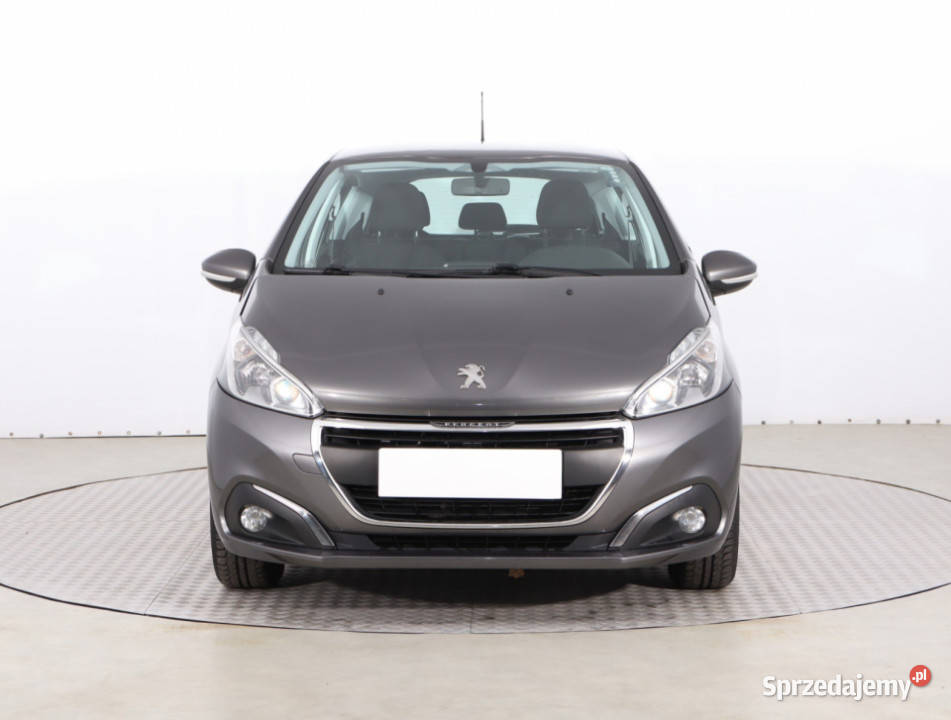 Peugeot 208 12 PureTech Hatchback