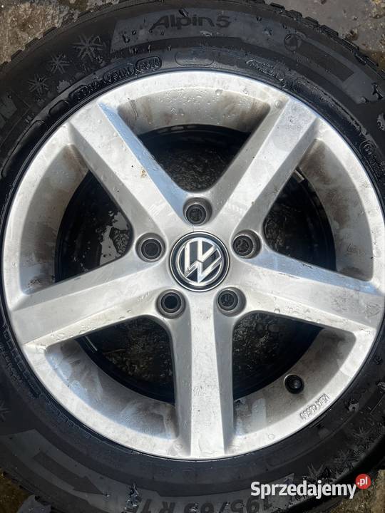 Sprzedam felgi opony zimowe Volkswagen OE