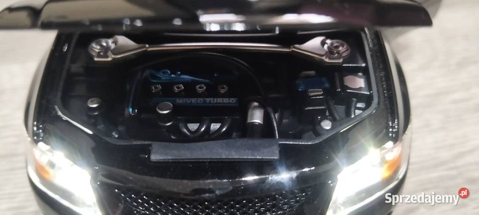 Mitsubishi Lancer Evo IX w skali 1 24 Kutno sprzedam