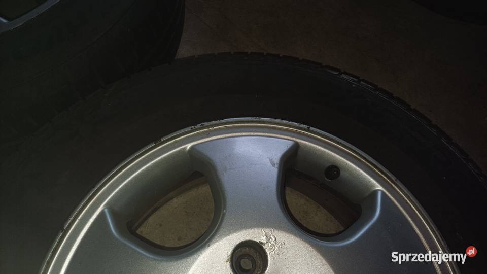 Felgi aluminiowe 15 4x100 Belno