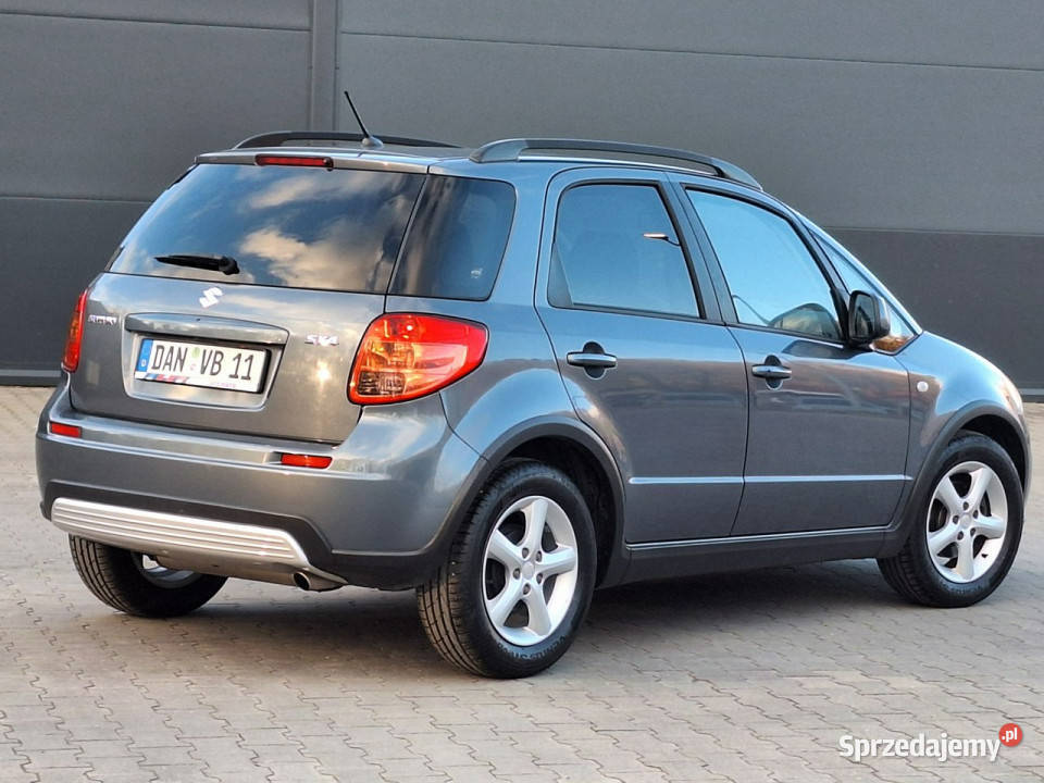 Suzuki SX4 16benzyna ŁADNE ALUFELGi KLiMATRONiK garażowany
