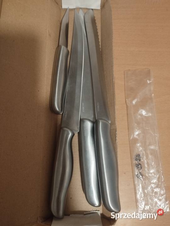 Zestaw noży ze stali nierdzewnej