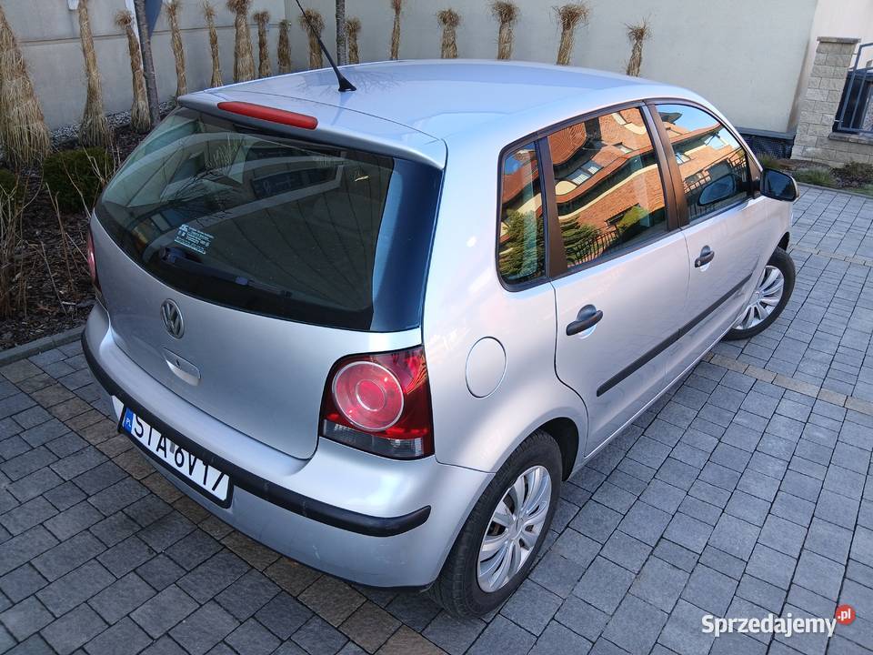 VOLKSWAGEN POLO 12 2007r 5drzwiowy Niski elektryczne szyby śląskie sprzedam