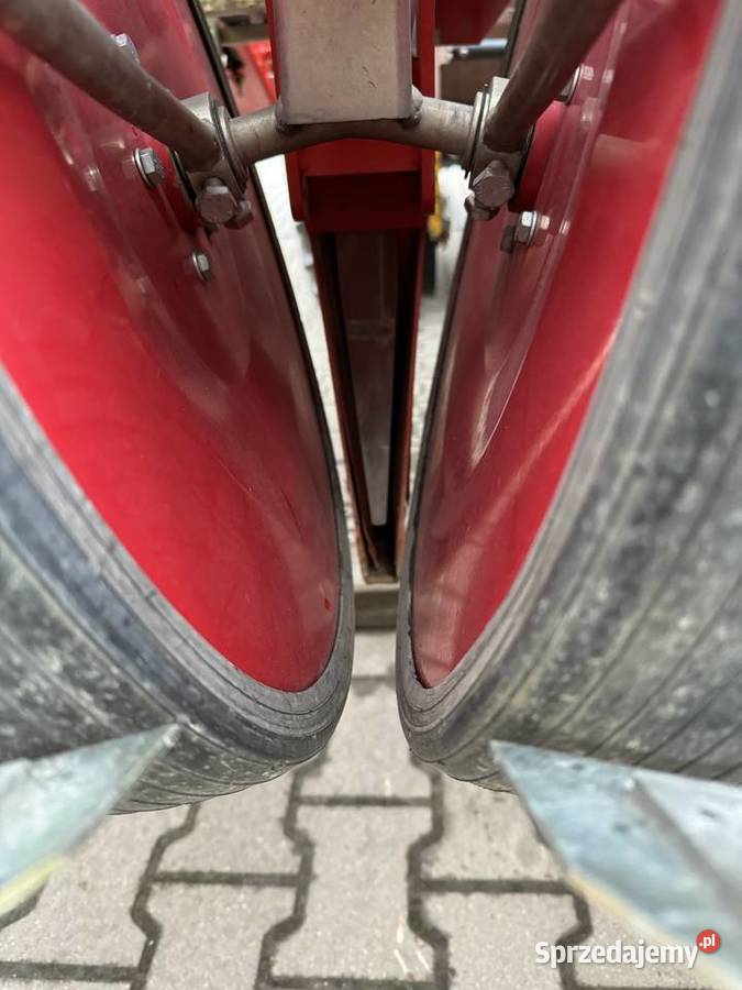 Sadzarka do kapusty nie Ferrari ChecchiMagli Sieradz