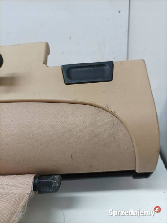 ROLETA BAGAŻNIKA KREMOWA LIFT LCI Bmw X3 I