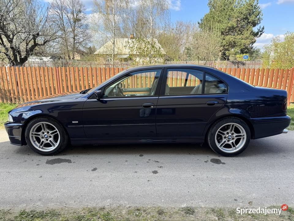 BMW E39 22 benzyna gaz 2001 Nowy Orzechów