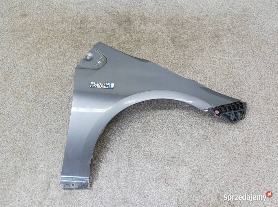 BŁOTNIK PRAWY PRZÓD 1G3 PLUGIN Toyota Prius IV osobowe Błotniki sprzedam