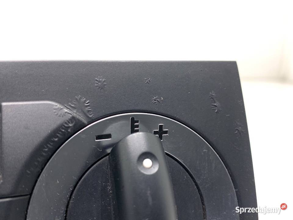 PANEL STEROWANIA NAWIEWU AUDI A3 8P 8P0820043N osobowe