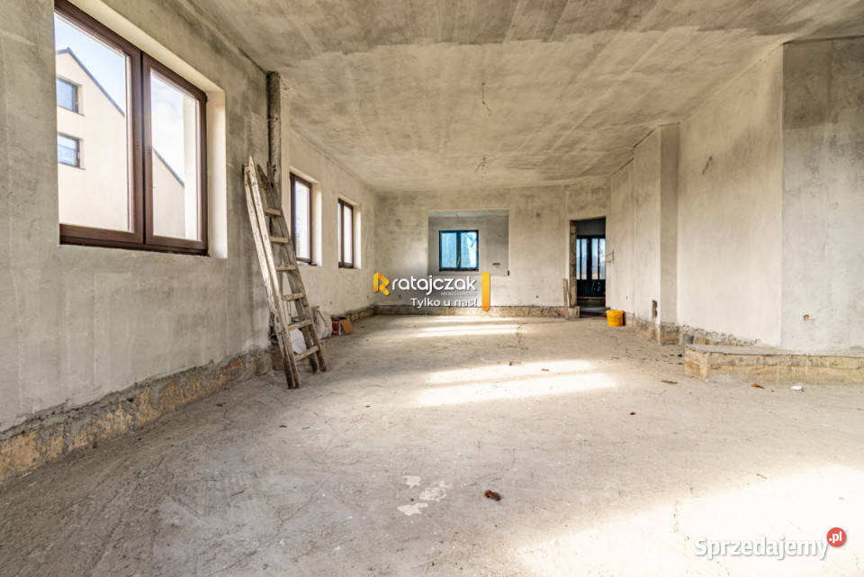 Dom wolnostojący do sprzedania Starzyno 678m2 Sprzedaż