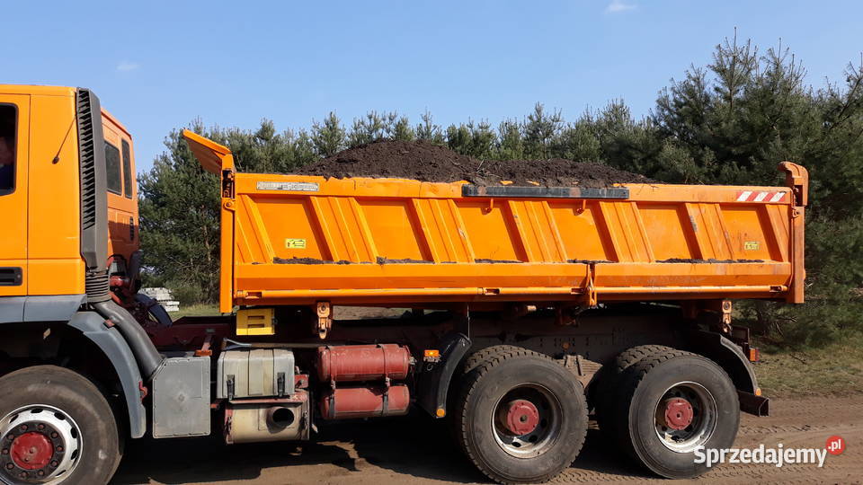 Czarna ziemia Humus Torf Murowana Goślina