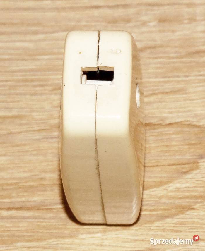 Łącznik wyłącznik kołyskowy przelotowy 25A 250V sprzedam