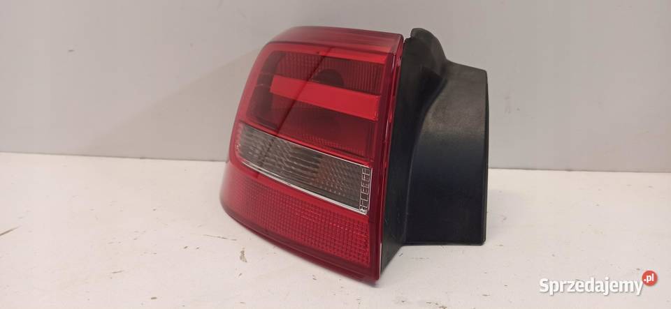 AUDI A6 C7 KOMBI AVANT LAMPA TYLNA LEWA sprzedam