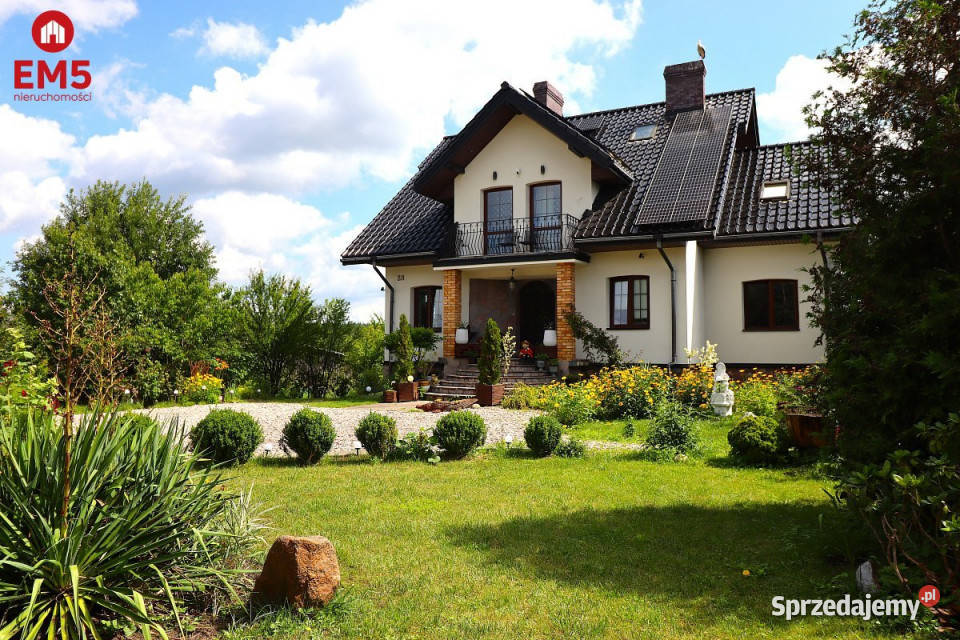 sprzedaży domu wolnostojącego Mołowiste 330m2