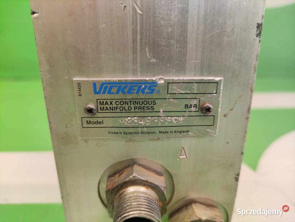 Blok hydrauliczny 2349388 VICKERS 35903500 JCB Pozostałe